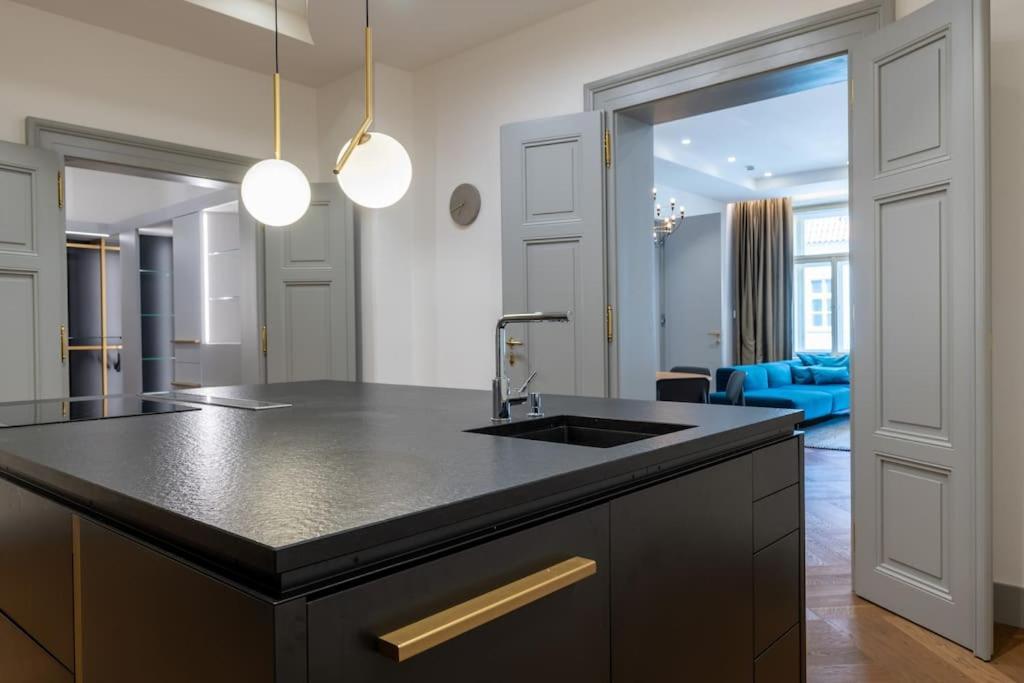 Luxury Old Town Apt, Parking Apartment Prague Exterior photo