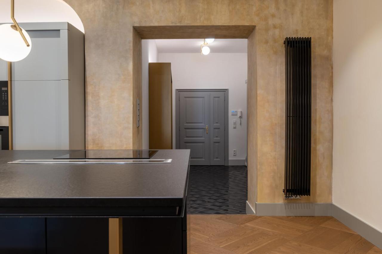 Luxury Old Town Apt, Parking Apartment Prague Exterior photo